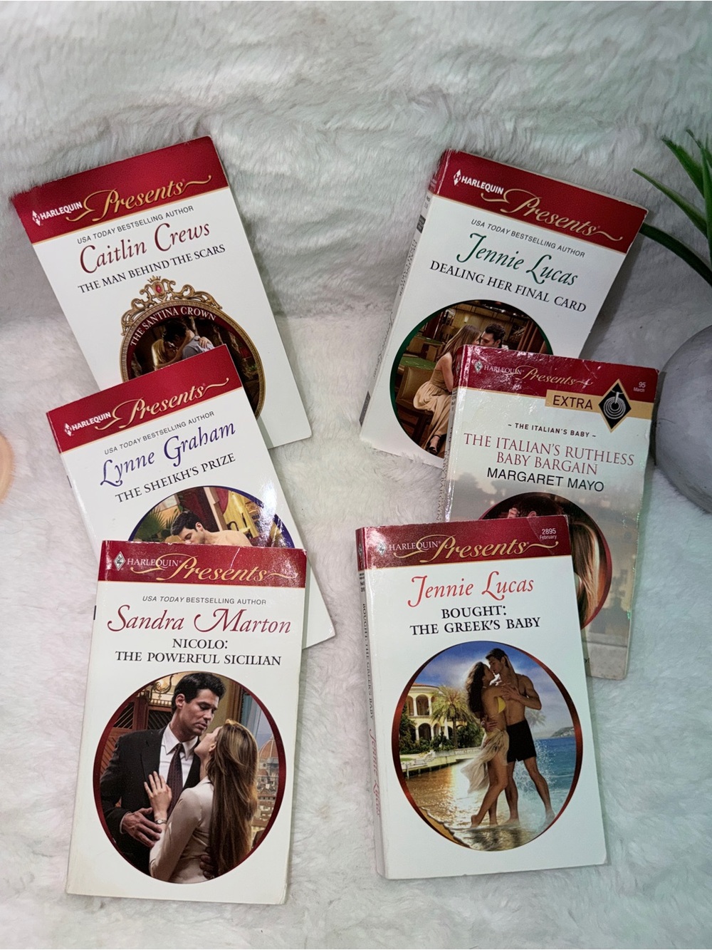 6 Harlequin Romance Books Collection - Red & White Covers 🌹